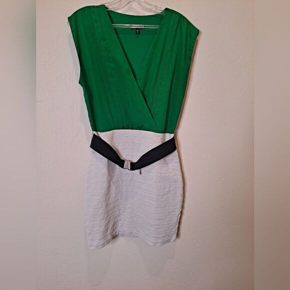 Express Green Beige Bandage Bodycon Vneck Sleeveless Dress Size Medium - Picture 1 of 6